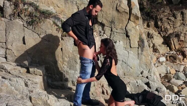 [OnlyBlowjob] - Verona Sky Lingerie BJ on Sandy Beach – Hot AF - Verona Sky