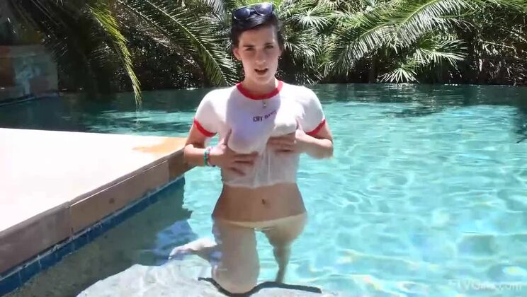 [FTVGirls] - Bella's Gorgeous Outdoor Adventure - Bella