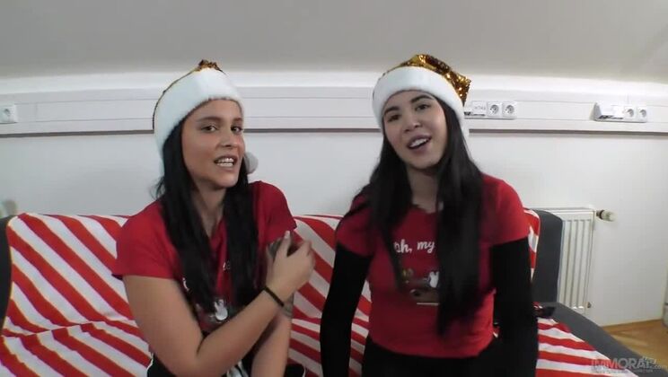 Christmas Big Ass Fuck: Jennifer Mendez and Matt Bird