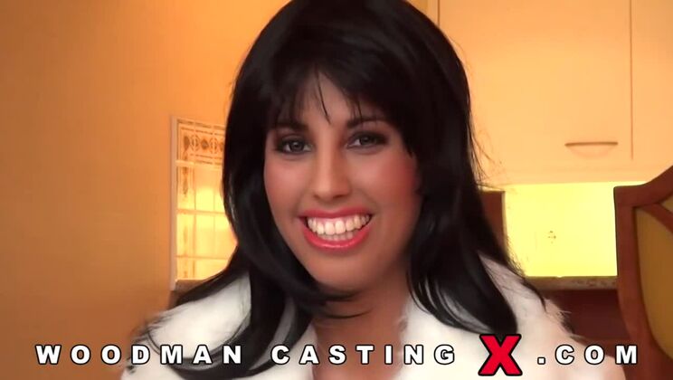 Big Tits Rachida casting