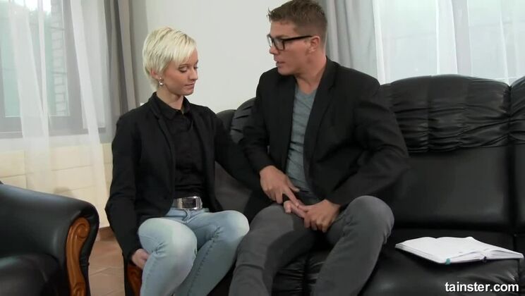 Fingering and Pissing: A Fetish for Blondes