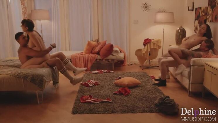 MILF and Brunette Threesome