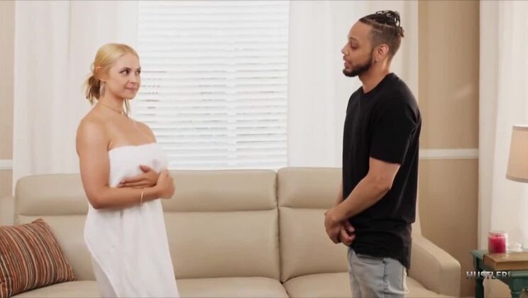 Steamy Sarah Vandella - Blonde MILF with Big Ass