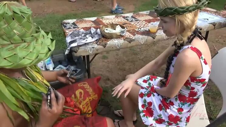 Blonde Alina's Hawaiian Adventure - Alina West