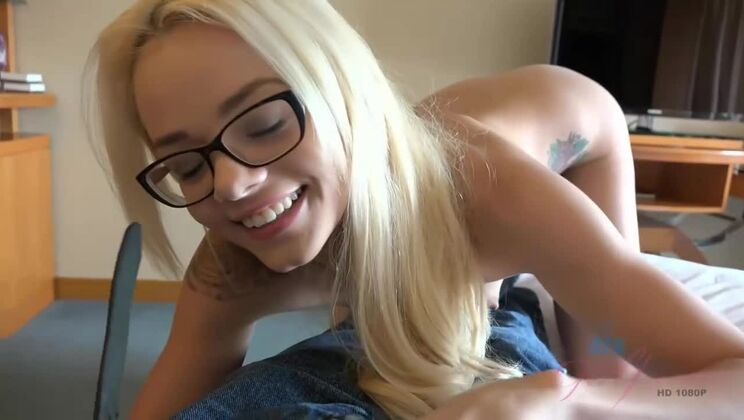 Elsa Jean's Creampie Surprise in POV
