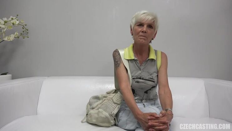 Czech Mature Ivana's Sex Toy Fun