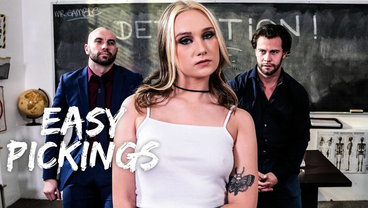 Old Man Fucks Young Blonde Teacher