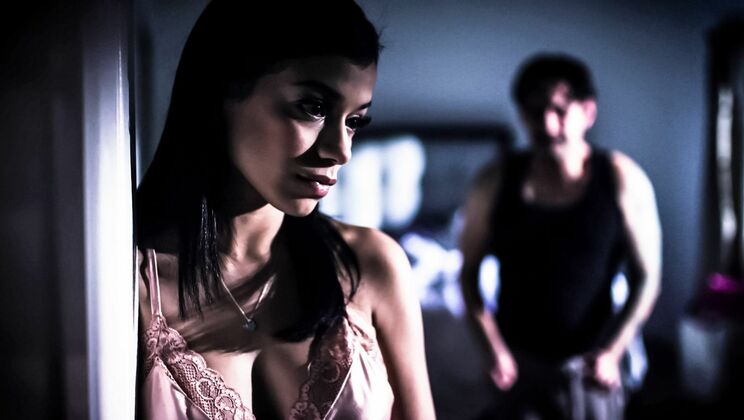 [PureTaboo] - Fisting the Brunette Stepdaughter - Tommy Pistol - Savannah Sixx