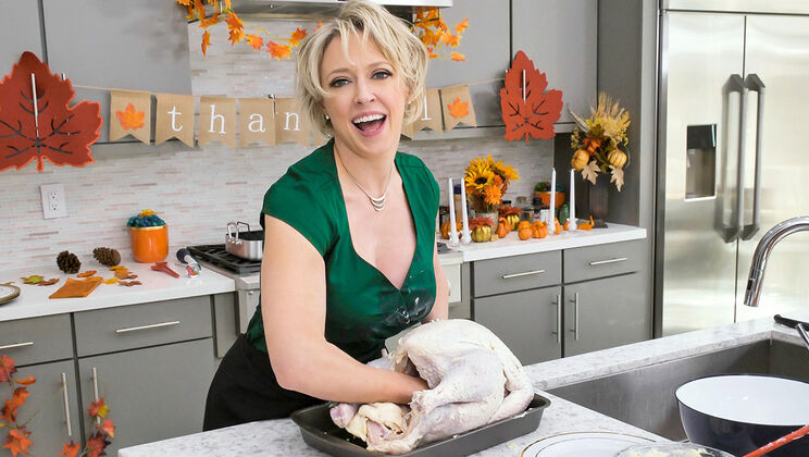 Filling Dee Williams' Pussy for Thanksgiving