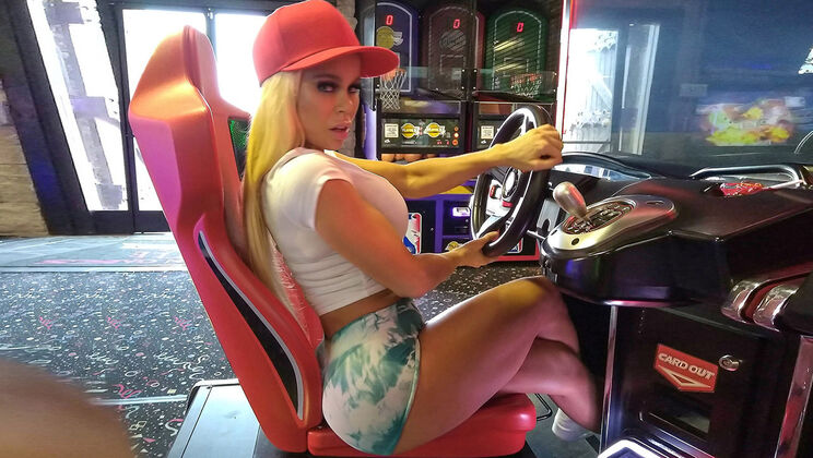 [MYLF] - Dirty Mind: Nikki Delano Sucks and Fucks Sam Shock - Sam Shock - Nikki Delano