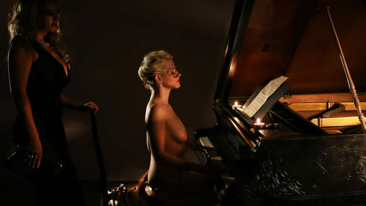 [SinfulXXX] - Masturbation with Candy Unlocked - Sia Siberia