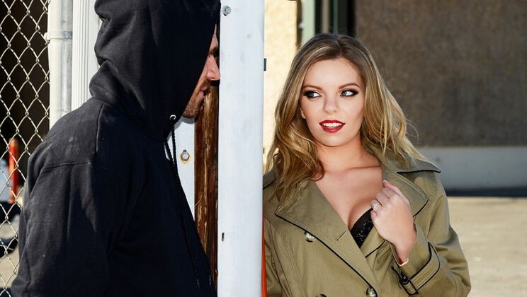 [Brazzers] - Outdoor Fuck with Blonde Trisha and Johnny Sins - Johnny Sins - Trisha Parks