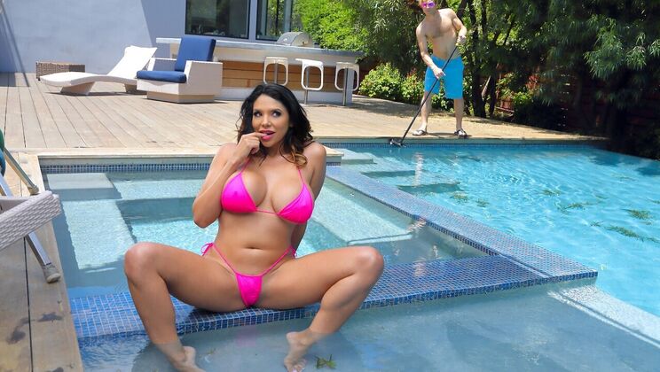 [Brazzers] - Missy Martinez's Deep Dive into Pussy Licking and More - Missy Martinez - Michael Vegas
