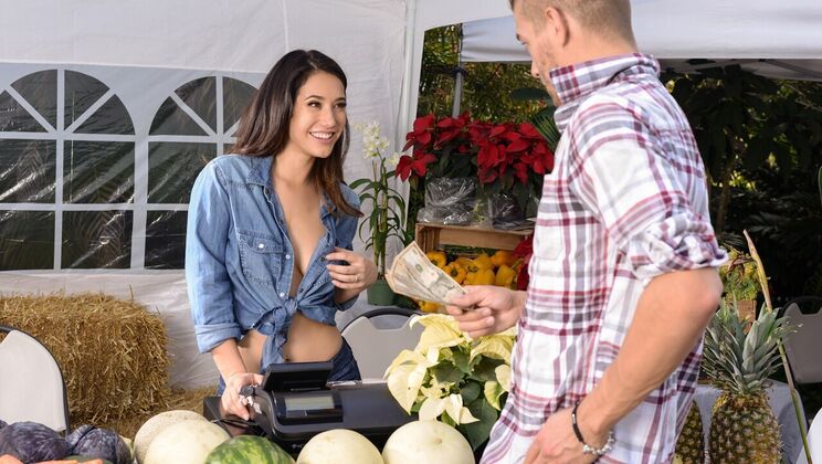 Outdoor Rough Sex with Big Cock