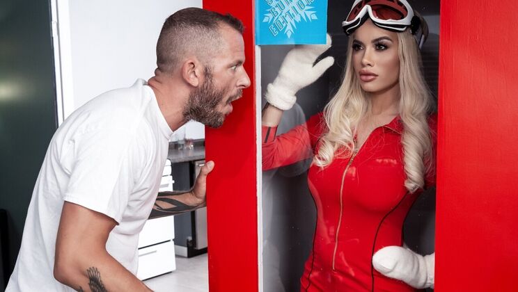 [Brazzers] - Victoria June's Enhanced Body Fucked - Victoria June - Scott Nails