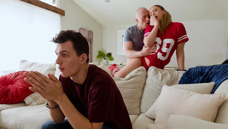 [SneakySex] - Lucy Doll's Amateur Sex Tape with Zac Wild - Lucy Doll - Zac Wild