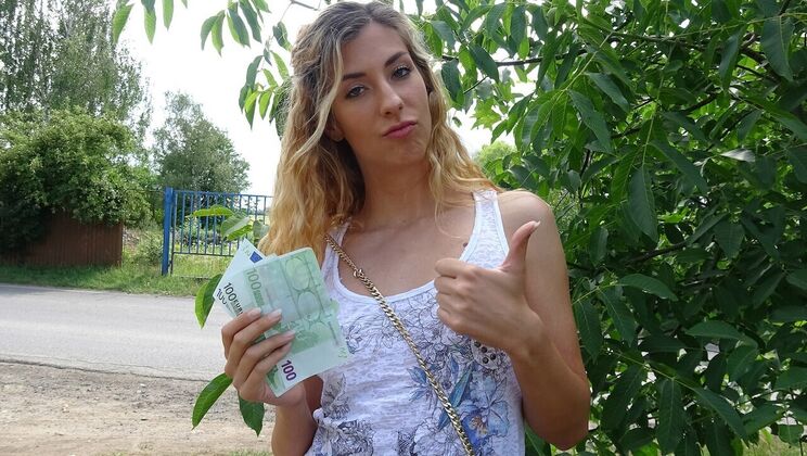 Shona Caught Having Sex Outside