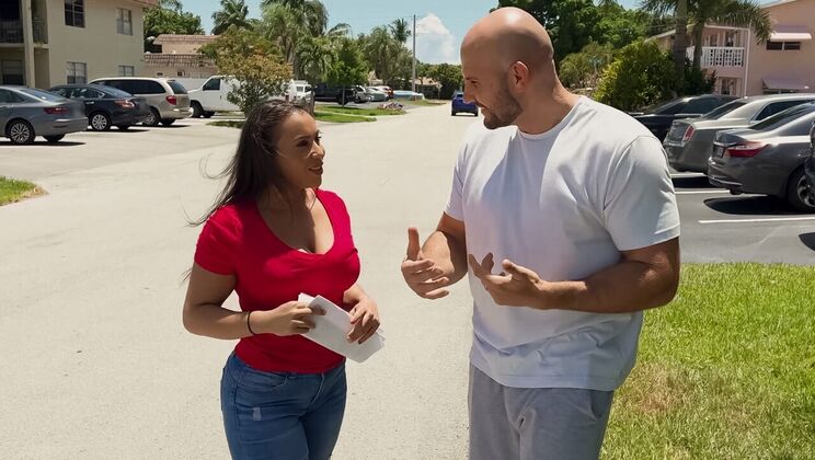 [MilfHunter] - Natural Tits MILF Outdoor Fun