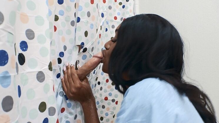 [RKPrime] - Glory Hole Shower with Bubble Butt Beauty - Seth Gamble - Ashley Aleigh