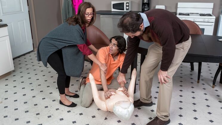 [LilHumpers] - Ricky Spanish Fucks the MILF - Alexis Fawx - Ricky Spanish