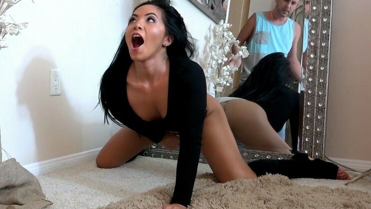 [LetsTryAnal] - Morgan Lee Inspects Her Own Butt - Morgan Lee