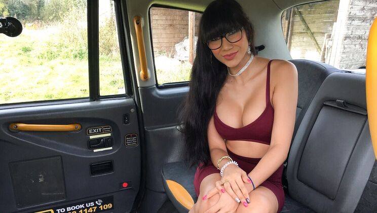Mexican Amateur Gets Facial