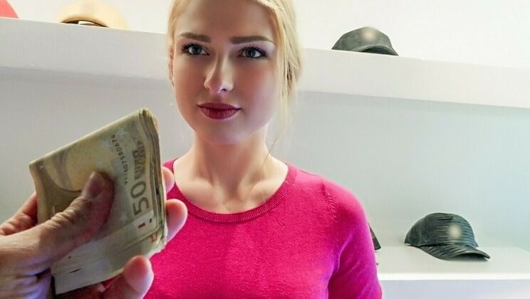 [PublicPickups] - Russian Teen Lucy Heart in Amateur Sex