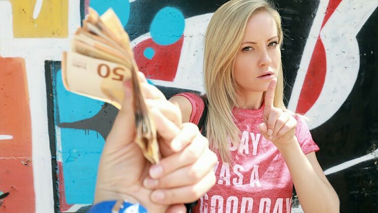 [PublicPickups] - Hungarian Hottie Payday - Sicilia - Tristan Seagal