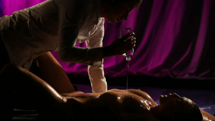 Nicole Love's Massage Session Gets Hardcore