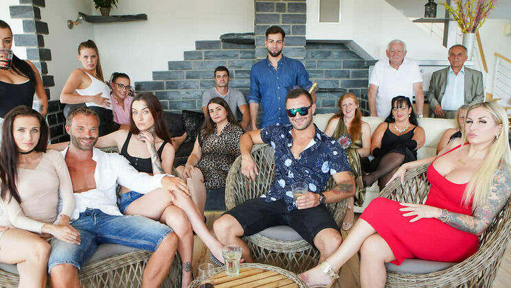 [FamilyScrew] - Blowjob and Hardcore with Our Family - Nicole Love - Daphne Klyde - Jarushka Ross - Yvonne - Casey - Inna - Koko Blond - Keira Flow - Dirty Gunther - Ginger Mi - Paula Ven