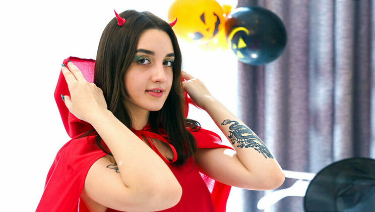 [ClubSweethearts] - Tattooed Eva Tender's Halloween Masturbation - Eva Tender