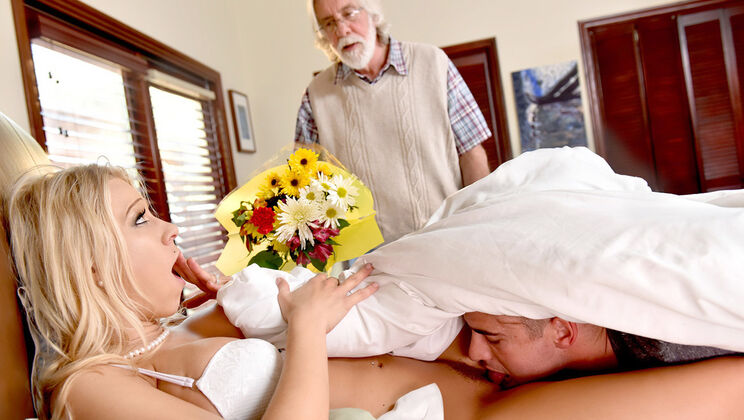 [FamilyStrokes] - Katie Morgan Stepmom Taboo