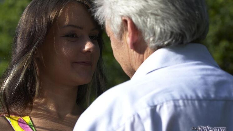 [Oldje] - Park Fuck Fest with Gustavo and Jeydah