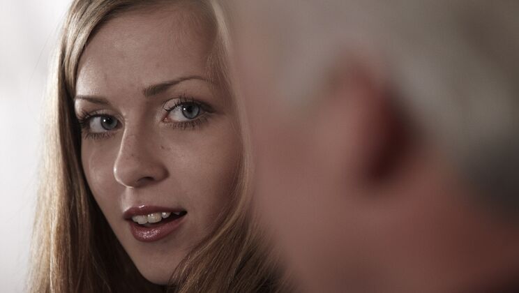 [Oldje] - Gustavo and Abigail's Kissing and Sucking - Gustavo - Abigail Johnson