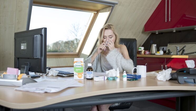 [Oldje] - Blowjob Therapy for Young Harry