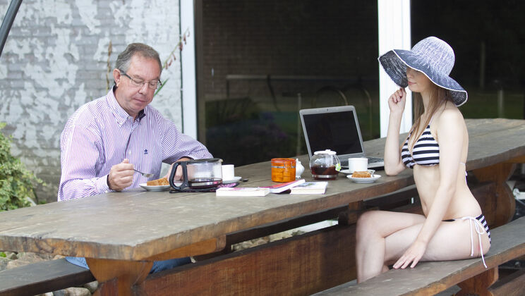 [Oldje] - Injected with Cum - Beata Undine's Blowjob - Hugh - Beata Undine