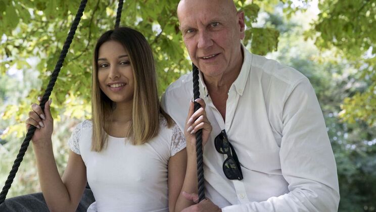 [Oldje] - Roxy Lips BJ on the Swing - Hugo - Roxy Lips