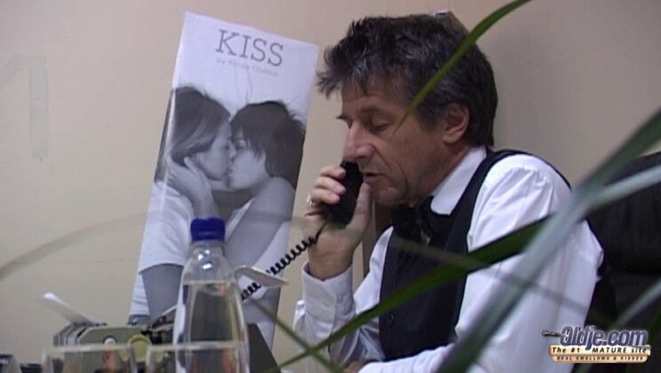 [Oldje] - Kissing and Desperate - Andre - Jenny Baby