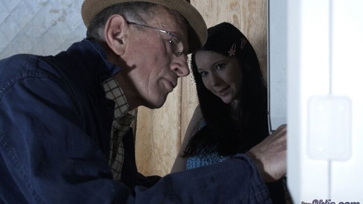 [Oldje] - Big Cock and Big Tits Fixing - Kattie Gold - Scott