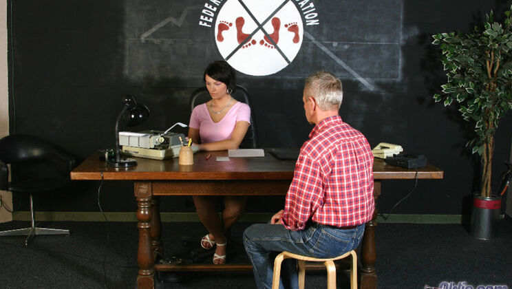 [Oldje] - Brunette and Short Hair Porn Search