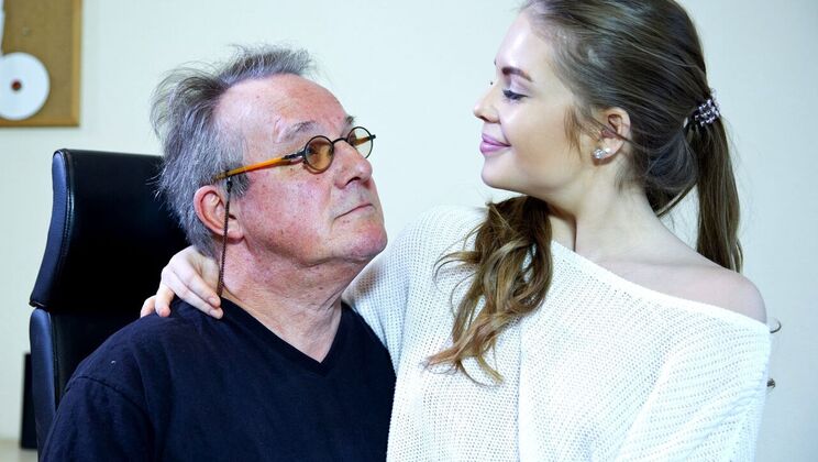 [Oldje] - Kinky Blonde Blowjob - Alessandra Jane - Harry