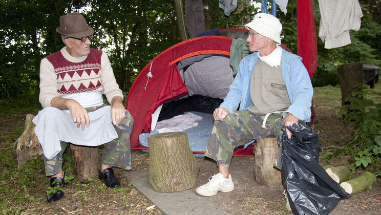 [Oldje] - Dicks Out For Charity - John - David - Lora Summer