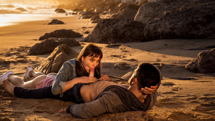 Natural Tits Babe Rides