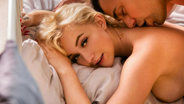 [SexArt] - Nipples, Bra, and Desire