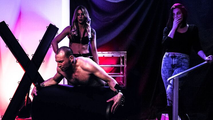 [PureTaboo] - Blowjob and Creampie with Stirling Cooper - Stirling Cooper - Sovereign Syre - Casey Kisses