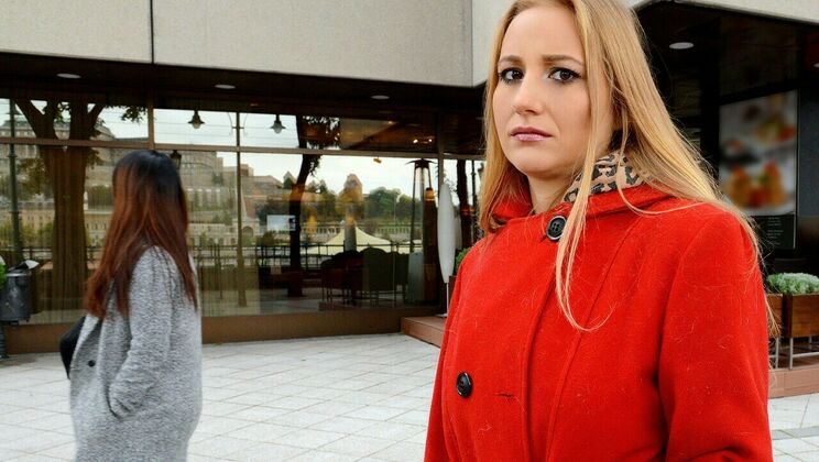 Young Kiki Cyrus Fucks for Donation