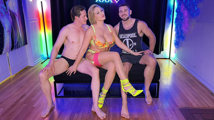 [MYLFXSeries] - A Threesome to Remember with Ryan Keely