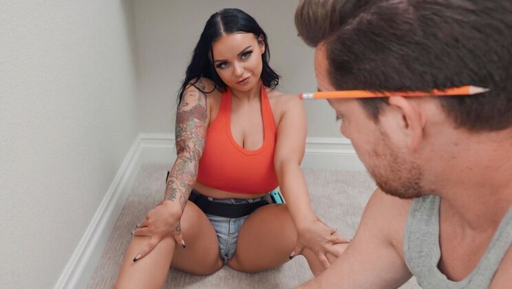 [Brazzers] - Stepdaughter's Bubble Butt Bounces While Fucking Stepdad - Kyle Mason - Payton Preslee