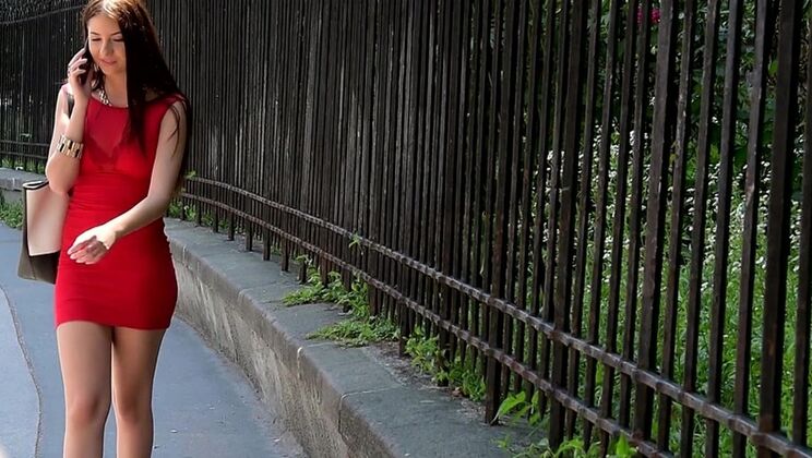 Facial Cumshot on Rebecca Volpetti after Anal