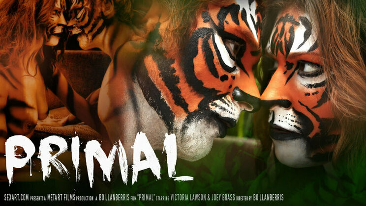 Doggystyle Outdoor Sex with Beautiful Girls